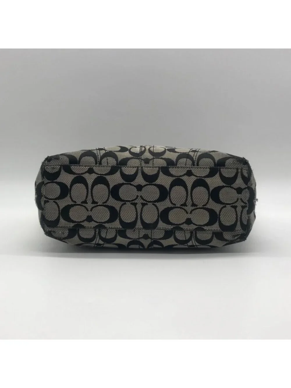 Coach Vintage Gray and Black Canvas Hamptons Shoulder Bag-F13077